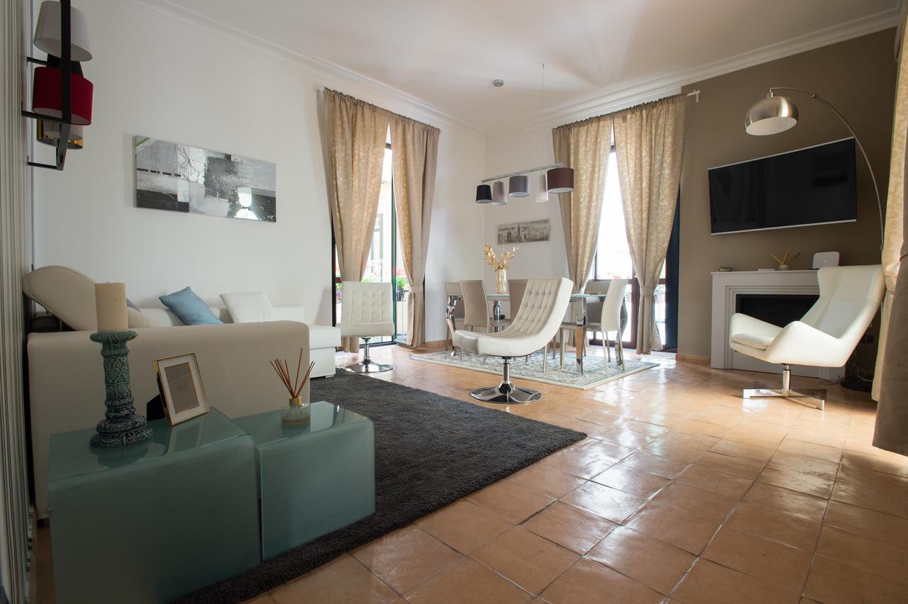 Boutique Apartment Al Duomo Salerno Dış mekan fotoğraf
